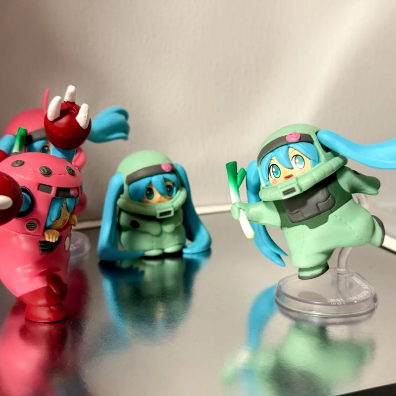 Hot Bandai Genuine Gundam×Miku - Bandai Gundam Hg review and price